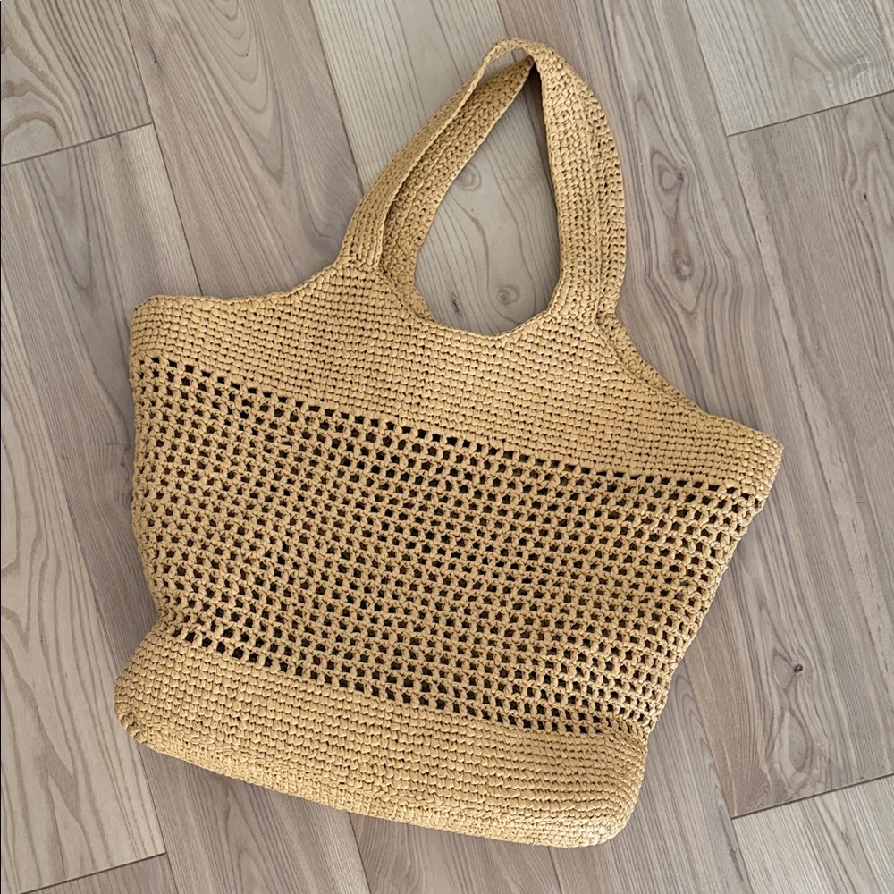ANTHROPOLOGIE Woven Straw Tote Bag in Natural Tan